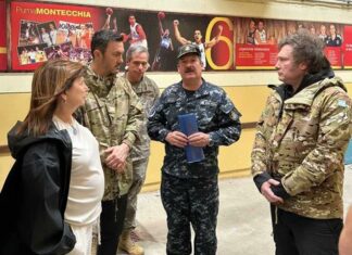 Milei llegó a Bahía Blanca para asistir a los afectados tras el temporal