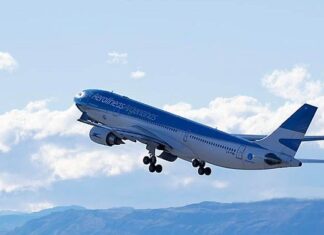 La motosierra nacional deja a los correntinos sin sucursal de Aerolíneas