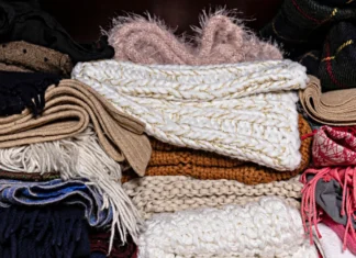 Un merendero lanza una campaña solidaria de colchones y ropa de abrigo