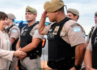 El Gobierno no irá a Rosario y lleva a Bullrich a posicionar al candidato de LLA