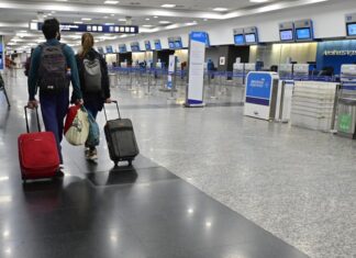 Cinco gremios se movilizan en el Aeroparque y podría haber complicaciones