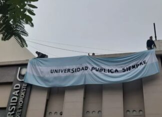 Gremios advierten por “aumento insuficiente” y el paro continúa en la Unne