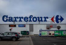 Se bajó uno de los candidatos a quedarse con Carrefour, los motivos