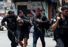 Río de Janeiro: al menos 60 muertos y más de 80 detenidos en un megaoperativo en dos favelas