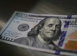 A cuánto cerró el dólar antes de las elecciones legislativas
