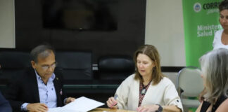 Director del Hospital Regional destaca la importancia de la Carrera de Farmacia en la UNNE