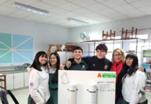 Proteccionistas instalan comederos y bebederos para animales en escuelas capitalinas