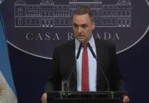 Adorni negó que la reforma laboral modifique la Ley de Empleo Público