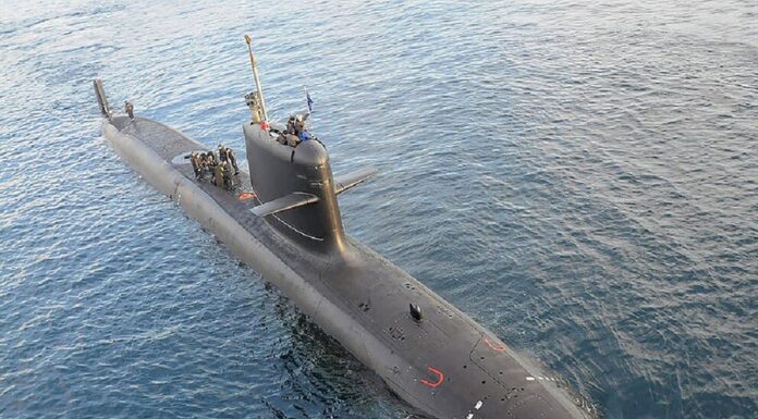 Milei confirmó que Argentina quiere comprarle submarinos a Francia