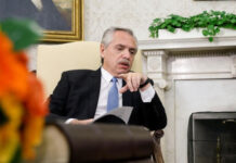 Confirmaron el procesamiento de Alberto Fernández en la causa Seguros