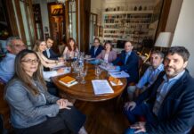 La Justicia puso restricciones de visitas a CFK y advirtió que podrían quitarle la prisión domiciliaria