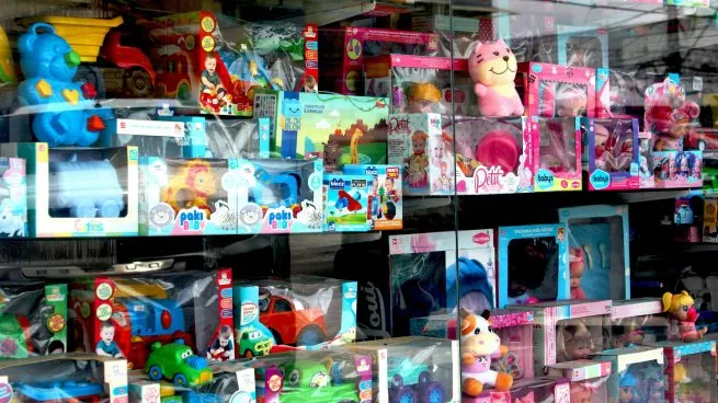 juguetes-gondola-jugueteria
