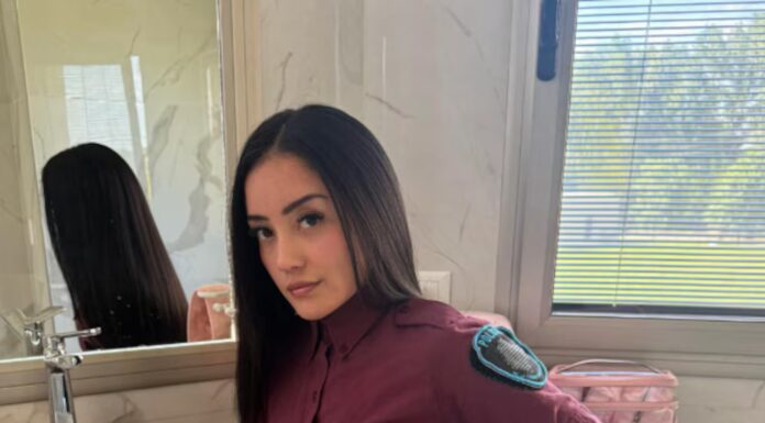 Echaron a la agente que subió videos hot a sus redes con el uniforme de la Policía de la Ciudad