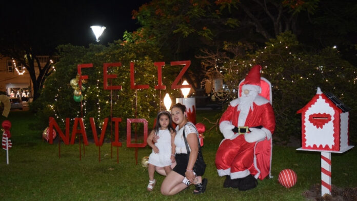 la_navidad_en_plaza_mitre_7_personajes_naviden