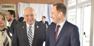 Educación, identidad y compromiso