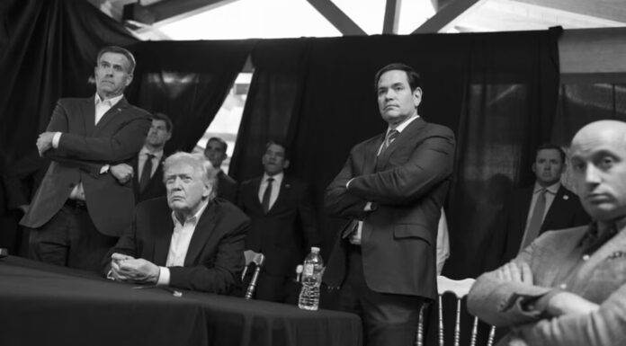 La Casa Blanca publicó las fotos de Donald Trump supervisando en directo la operación “Resolución Absoluta”