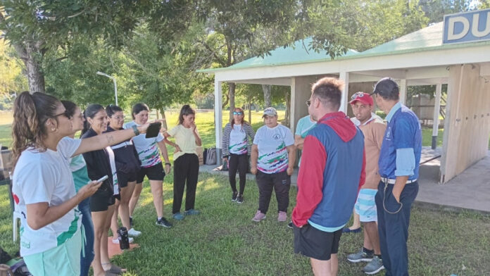 escuela_de_verano_la_coordi_a_la_pileta_en_el_parque_acuatic