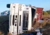 Corrientes: volcó un camión en la Ruta Nacional 123 y hay heridos