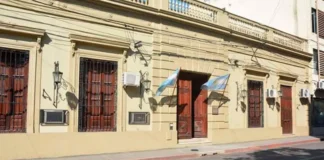 Sindicatos docentes se reunirán con el Gobierno por mejoras salariales