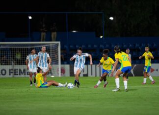 La selección argentina cayó 4-0 ante Brasil en el Sudamericano femenino Sub 20