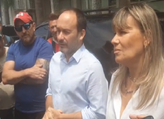 El Intendente y la ministra de Industria Gabur, atendieron a los exempleados de Alal