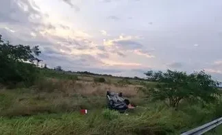 Empedrado: una mujer murió tras el vuelco de un auto en Ruta 12