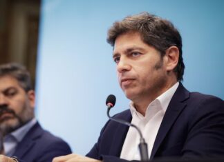 Kicillof le respondió a Milei tras el fallo por YPF: “Me parece lamentable, él defendía a los buitres”