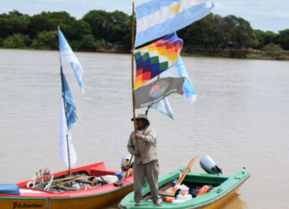 Goya la recibió con una flotada: Travesía que une las provincias del litoral