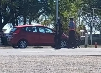 Corrientes: un muerto tras un choque frontal entre un auto y una moto en Ruta 12