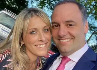 Investigan supuesto viaje de Manuel Adorni a Aruba