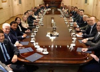 El Gobierno nacional anticipará fondos de coparticipación a Corrientes y otras 11 provincias