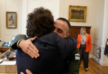 Milei recibió en la Rosada al gendarme Nahuel Gallo