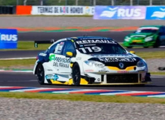 Krujoski llega tercero al autódromo Parque de la Velocidad