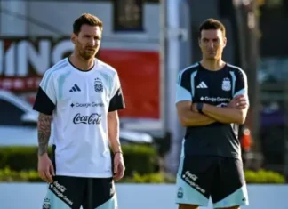 Messi habló sobre el futuro de Scaloni tras el Mundial y lanzó una advertencia