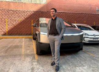 El escándalo del Tesla que destapó las denuncias contra Manuel Quintar