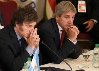 Cuáles son los 3 factores que presionan sobre el superávit fiscal