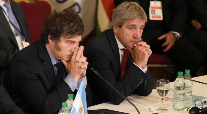 Cuáles son los 3 factores que presionan sobre el superávit fiscal
