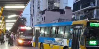Acordaron una recomposición salarial para choferes de colectivos