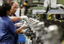 El empleo formal volvió a caer y el salario mínimo ya perdió casi 40%