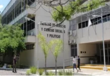 No descartan denuncia penal contra docente de la UNNE