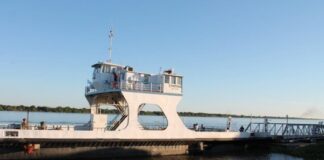 Iván Vilas resalta el valor geopolítico y económico de la interconexión fluvial
