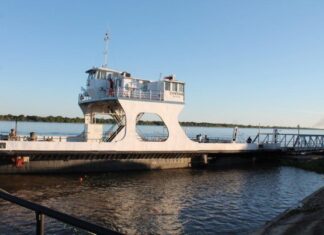 Iván Vilas resalta el valor geopolítico y económico de la interconexión fluvial