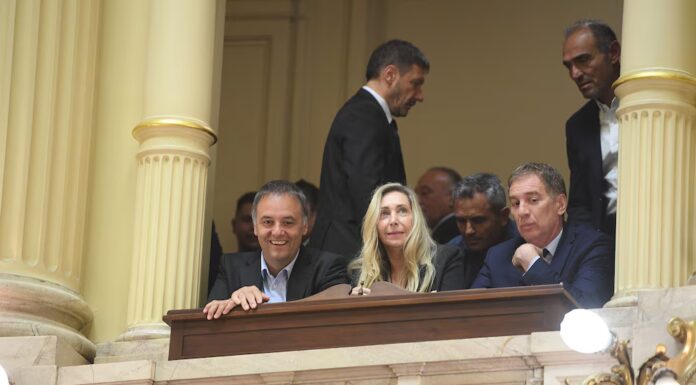 Los Milei ante el dilema de sostener a Adorni o ver más complicado su plan de gobierno