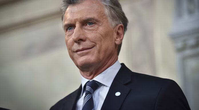 Nuevo mensaje del PRO a Milei: “Queremos que usted defienda el cambio y no a Adorni”