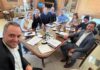 Crece la tensión en el Gobierno ante versiones sobre la continuidad de Adorni