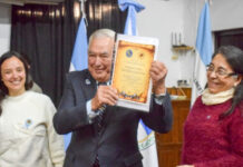 Diploma de honor al mérito
