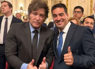 Javier Milei designó como nuevo vocero presidencial a Adrián Ravier