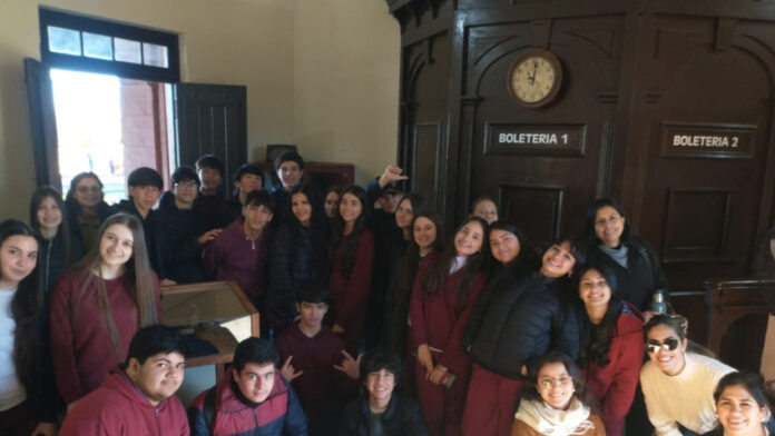 visita_guiada_al_museo_de_la_ciud (1)