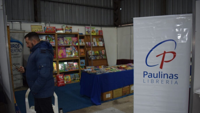 feria_de_libro_-_libros_libertad_-_paulin