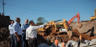 Juan P Valdés supervisó las obras hídricas sobre el arroyo Pirayuí